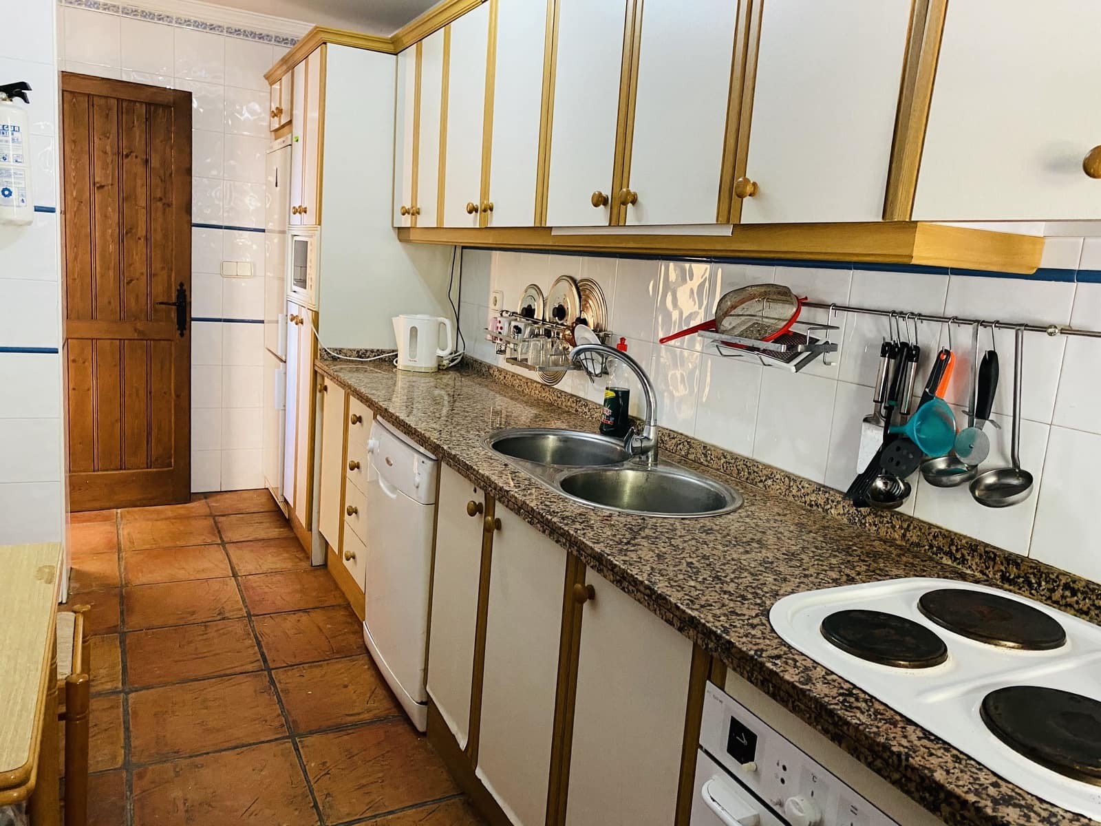 4 bedroom Semi-detached Villa for sale in La Herradura with pool garage - € 620,000 (Ref: 5698032)