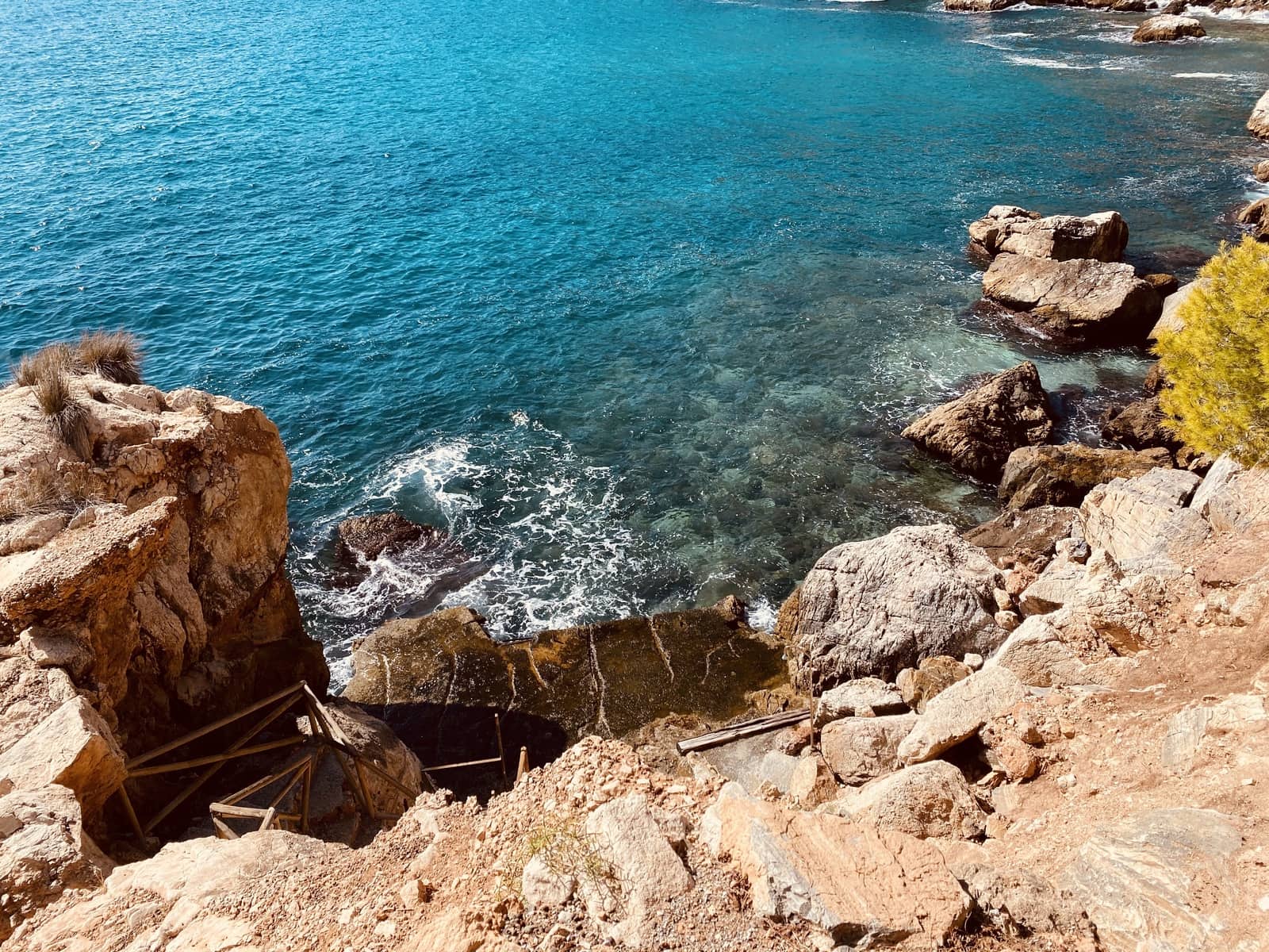 4 bedroom Semi-detached Villa for sale in La Herradura with pool garage - € 620,000 (Ref: 5698032)