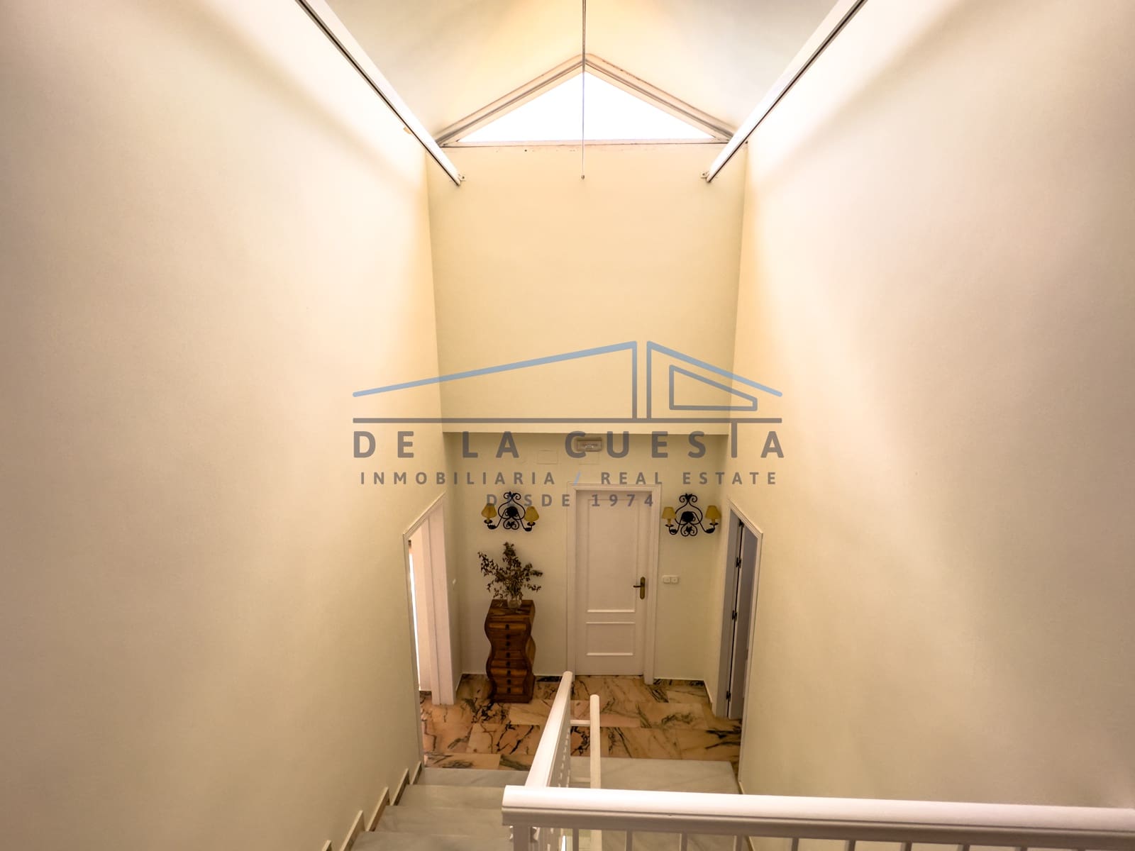 3 sypialnia Willa na sprzedaż w Almunecar z basenem garażem - 560 000 € (Ref: 7561447)