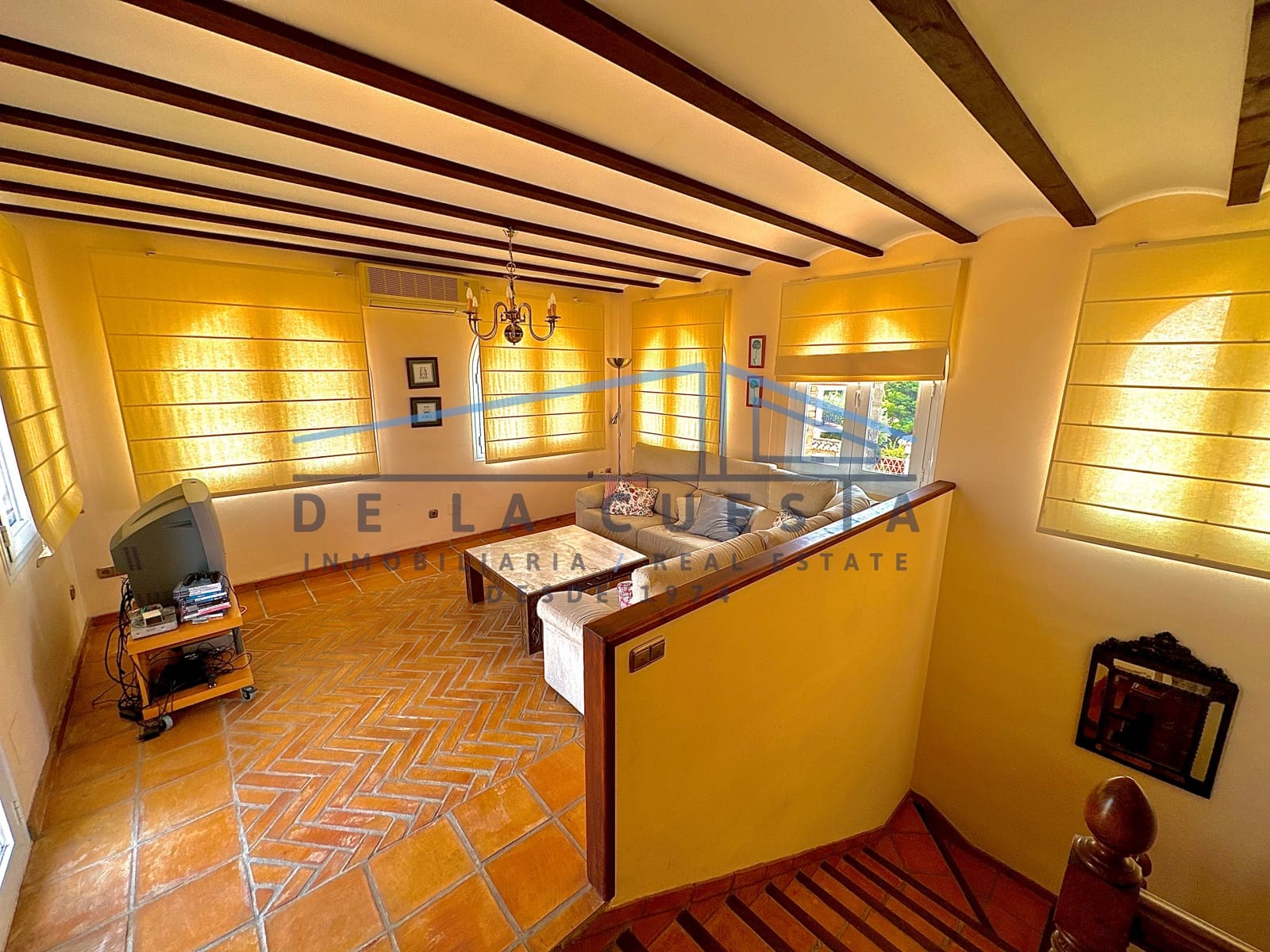 7 bedroom Villa for sale in La Herradura with pool garage - € 1,650,000 (Ref: 7706422)