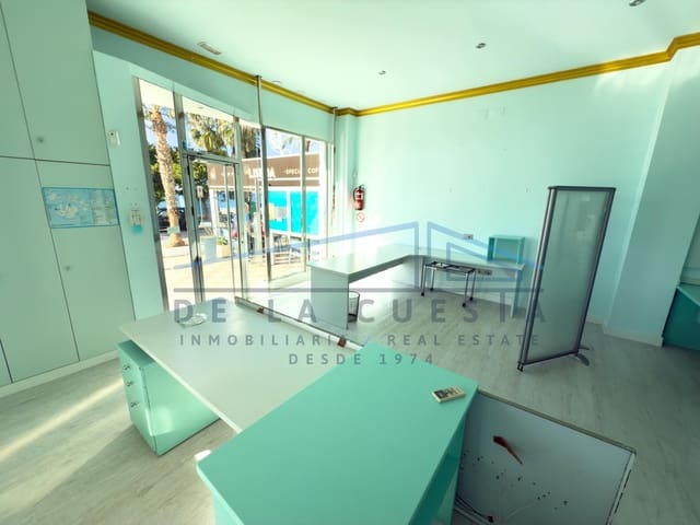 Kommersiell till salu i La Herradura, Almuñécar - 399 000 € (Ref: 8816453)