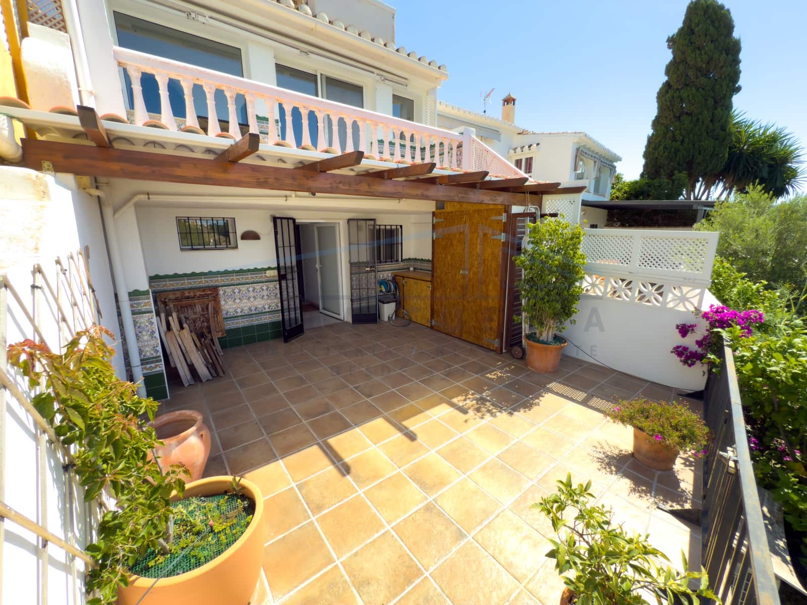 1 soveværelse Rækkehus til salg i La Herradura med garage - € 195.000 (Ref: 9018415)