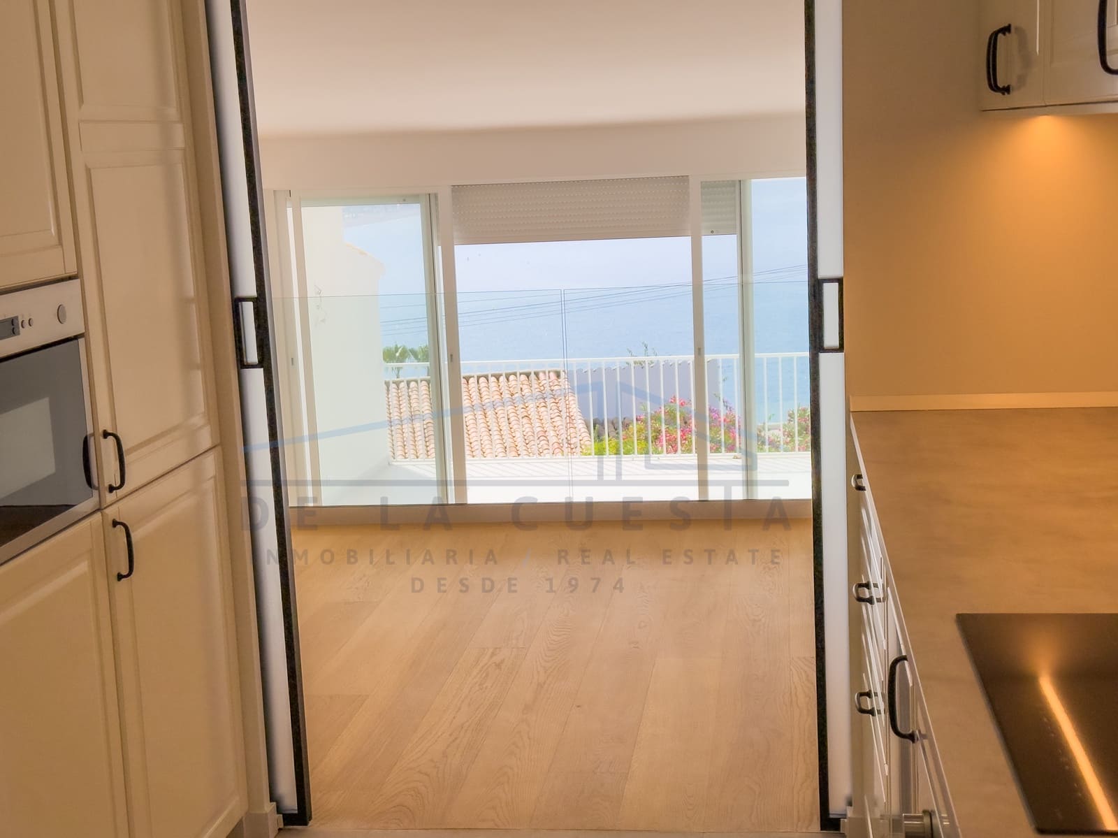 Villa/Maison Mitoyenne à vendre à La Herradura - 390 000 € (Ref: 9099638)