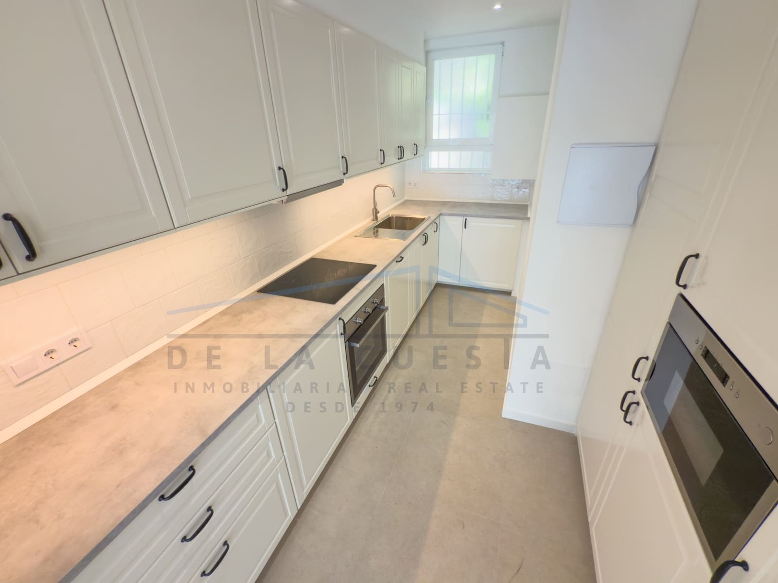 Villa/Maison Mitoyenne à vendre à La Herradura - 390 000 € (Ref: 9099638)