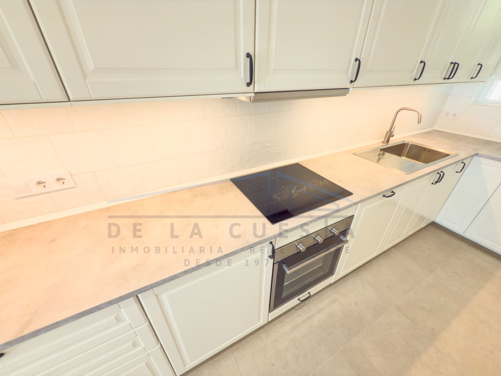 Villa/Maison Mitoyenne à vendre à La Herradura - 390 000 € (Ref: 9099638)