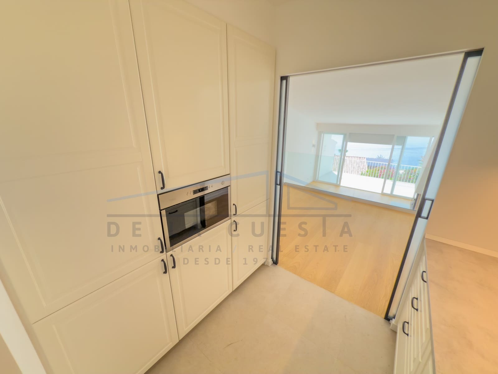 Villa/Maison Mitoyenne à vendre à La Herradura - 390 000 € (Ref: 9099638)