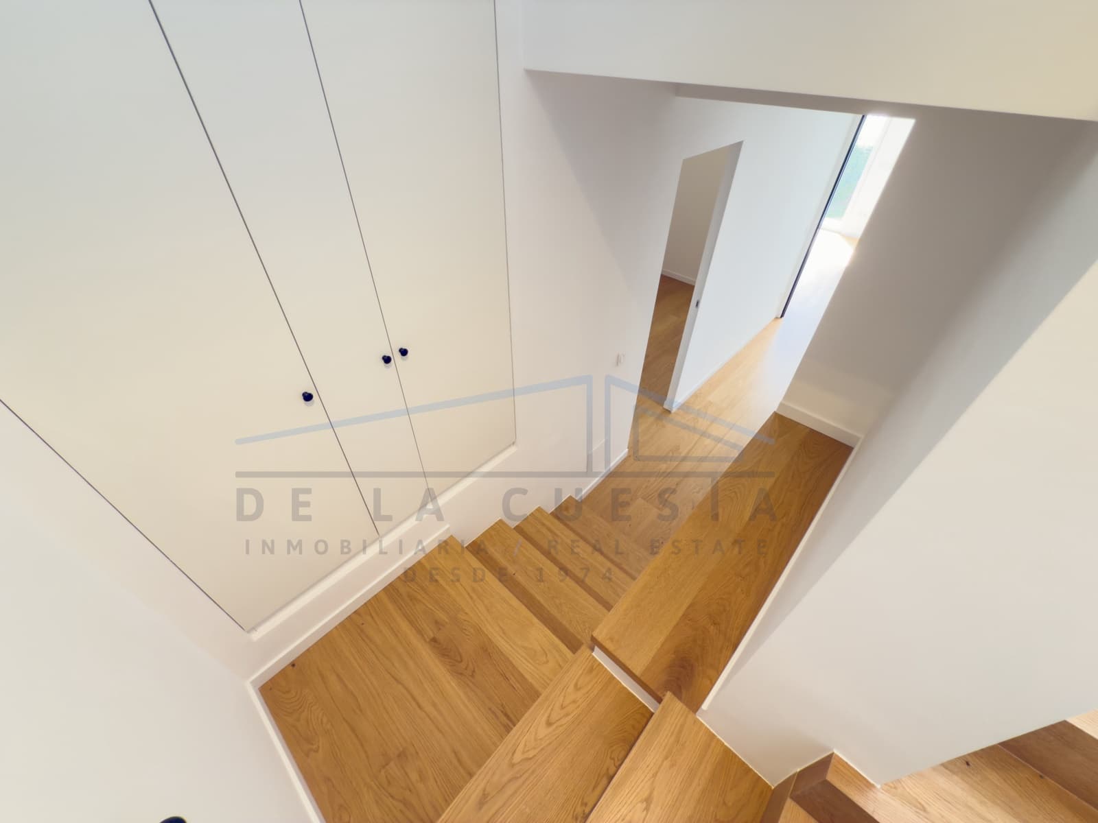 Villa/Maison Mitoyenne à vendre à La Herradura - 390 000 € (Ref: 9099638)