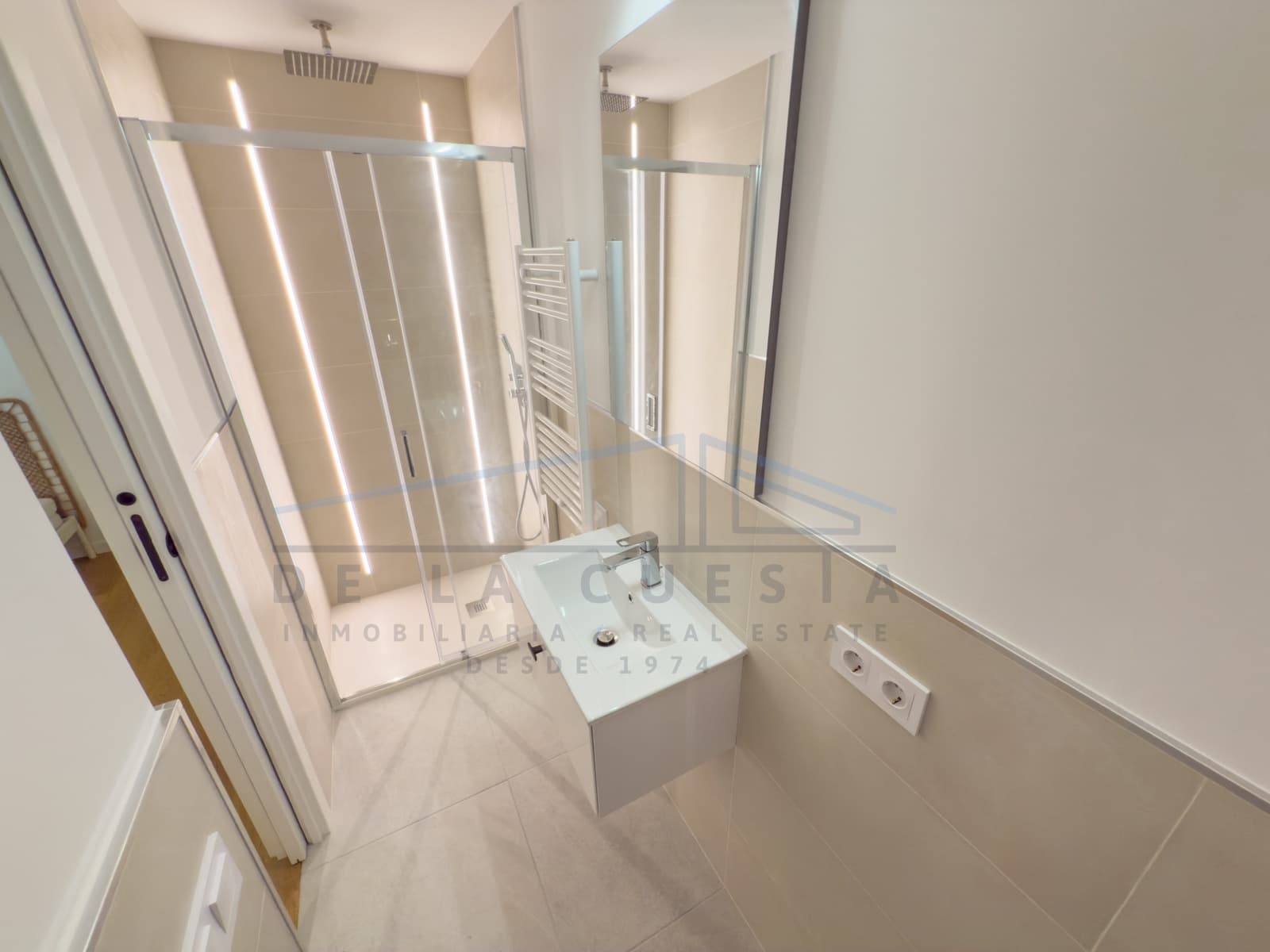 Villa/Maison Mitoyenne à vendre à La Herradura - 390 000 € (Ref: 9099638)