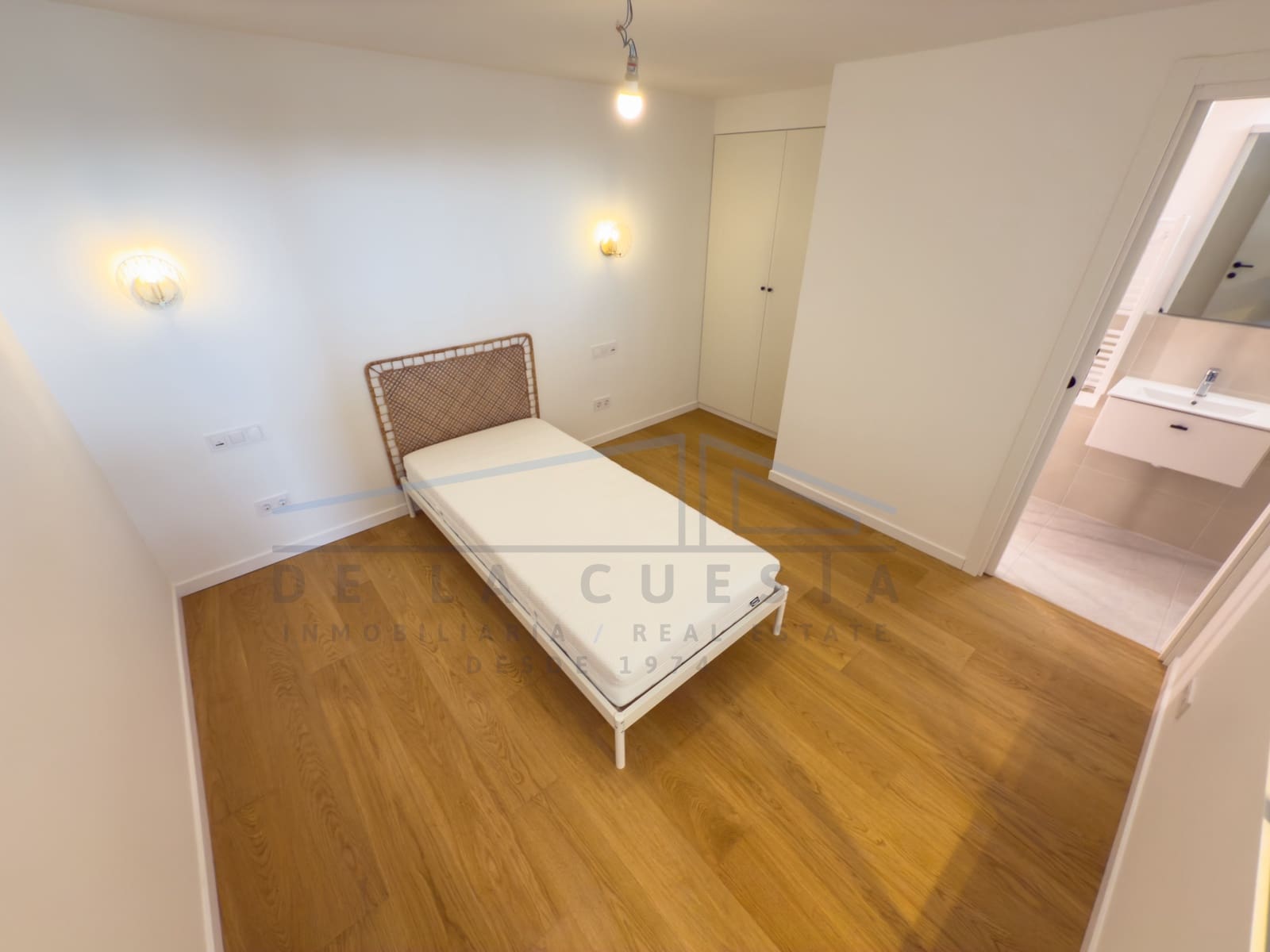 Villa/Maison Mitoyenne à vendre à La Herradura - 390 000 € (Ref: 9099638)