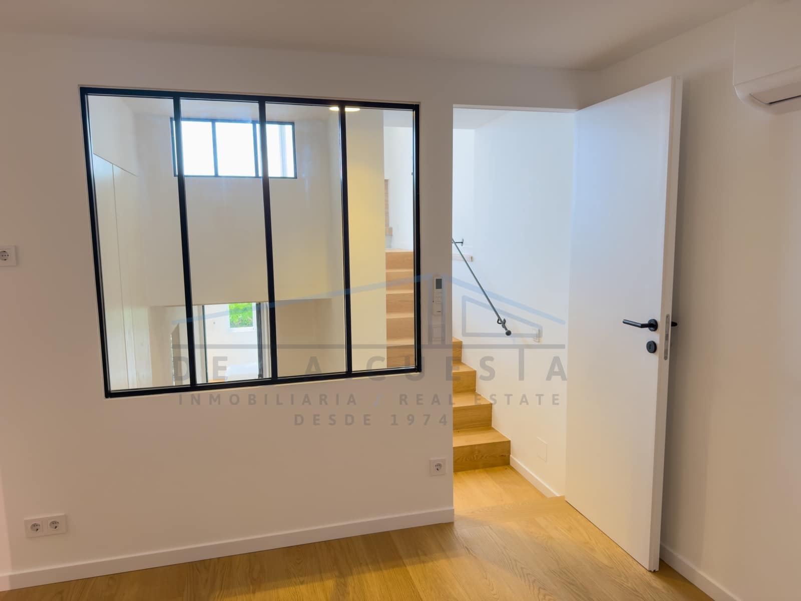 Villa/Maison Mitoyenne à vendre à La Herradura - 390 000 € (Ref: 9099638)