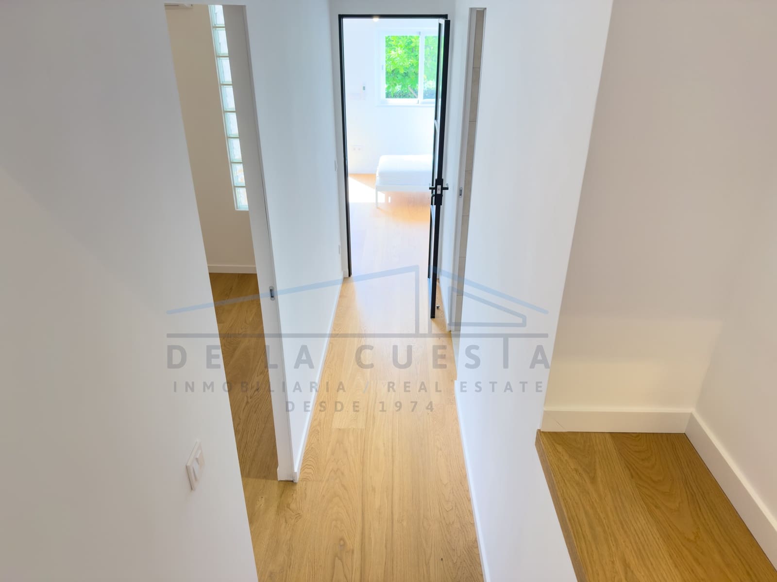 Villa/Maison Mitoyenne à vendre à La Herradura - 390 000 € (Ref: 9099638)