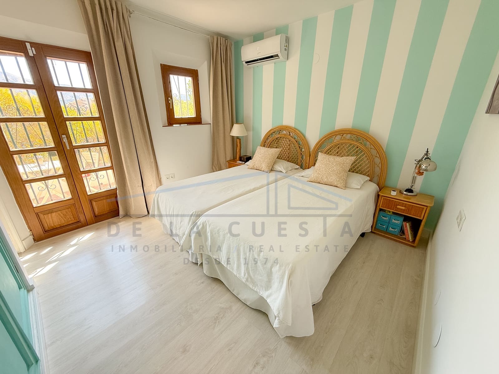 3 camera da letto Villa in vendita in La Herradura con piscina garage - 900.000 € (Rif: 9116528)