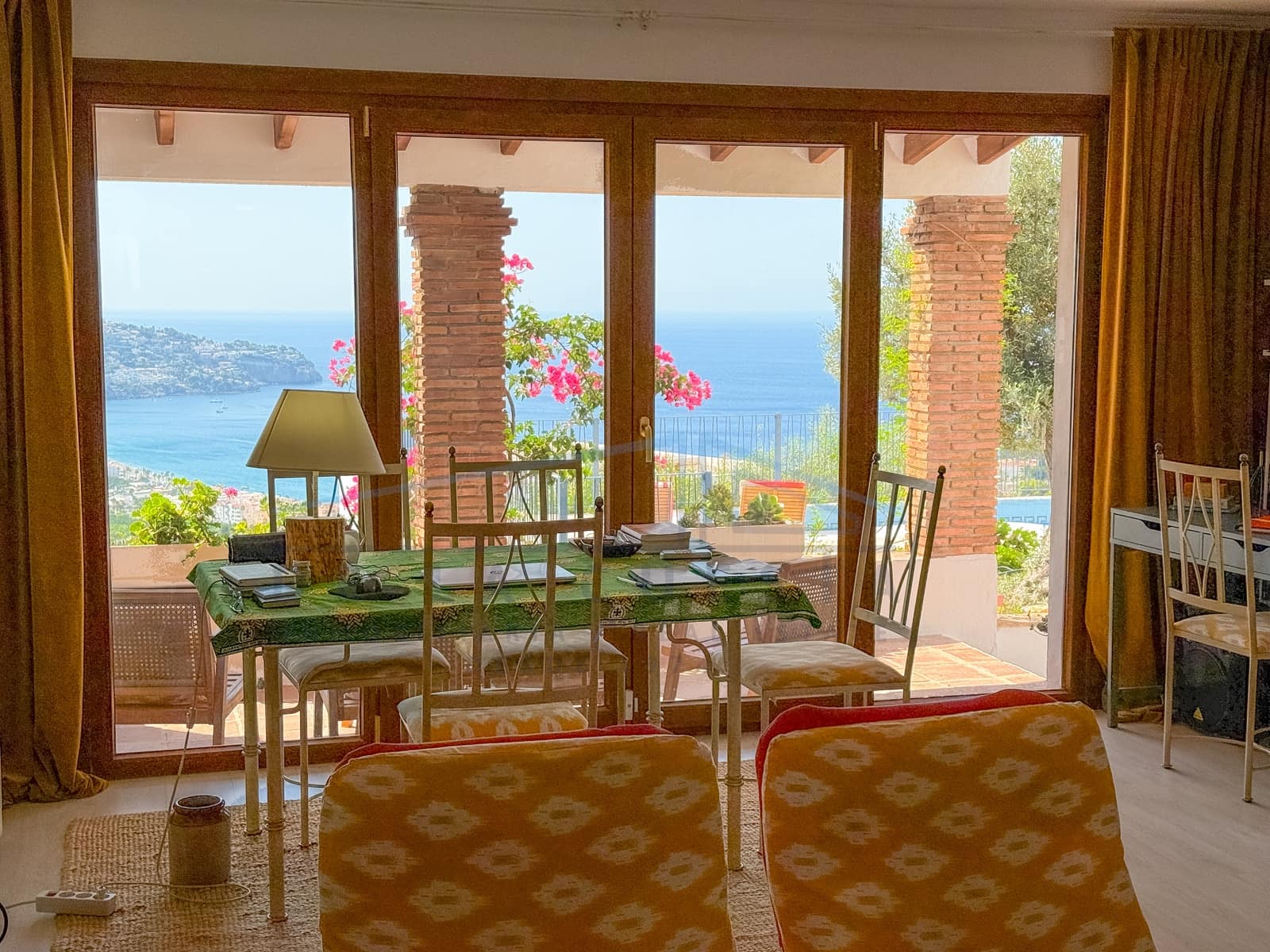 3 camera da letto Villa in vendita in La Herradura con piscina garage - 900.000 € (Rif: 9116528)