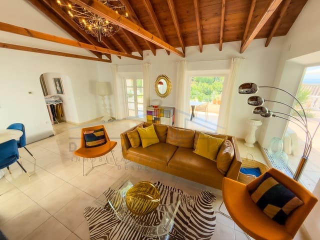 3 sypialnia Apartament na sprzedaż w La Herradura, Almuñécar z basenem garażem - 690 000 € (Ref: 9191368)