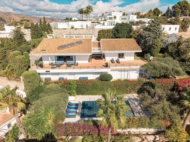 6 bedroom Villa for sale in La Herradura, Almuñécar with pool garage - € 2,380,000 (Ref: 9353818)