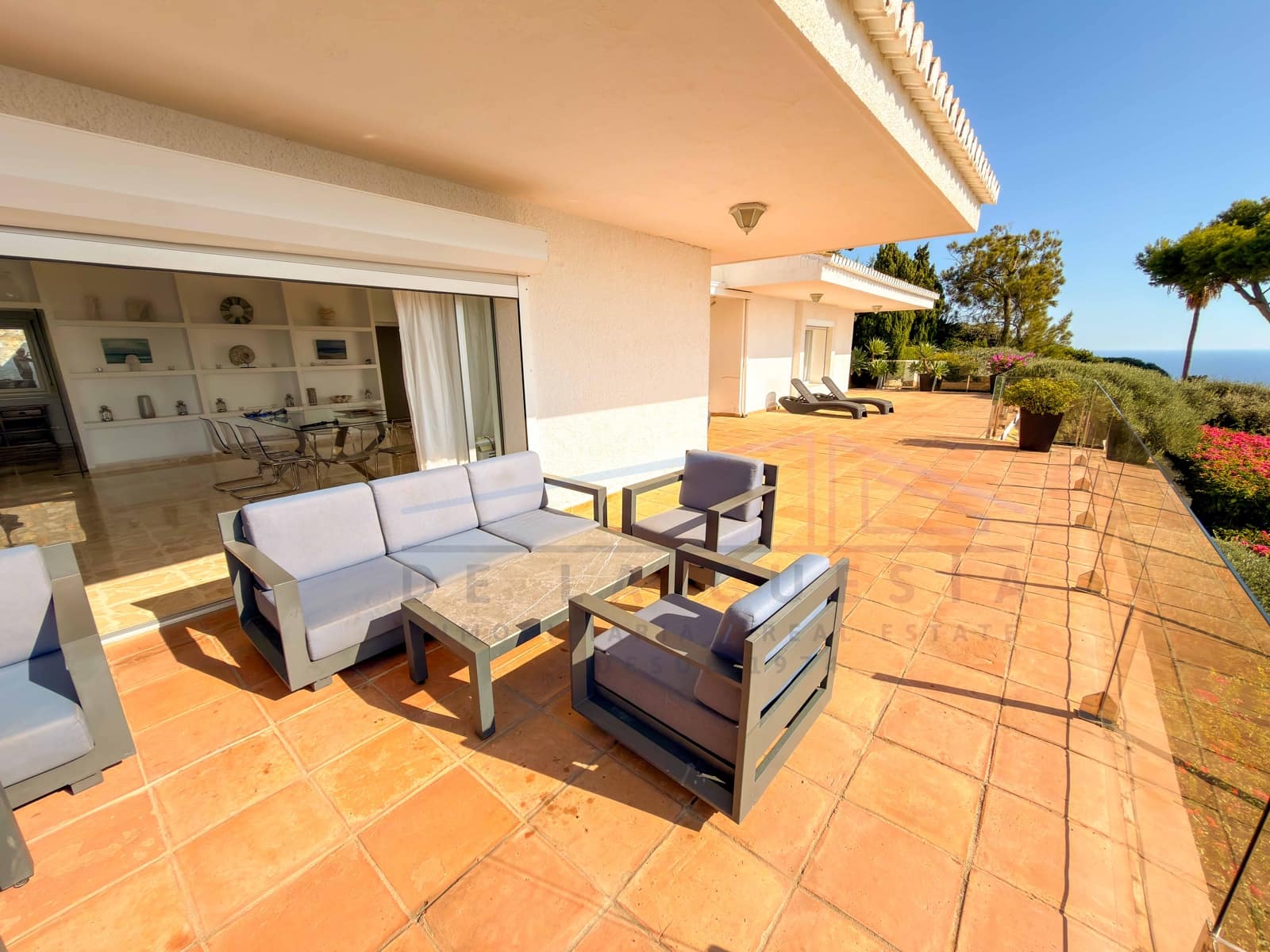 Chalet de 6 habitaciones en La Herradura en venta con piscina garaje - 2.380.000 € (Ref: 9353818)