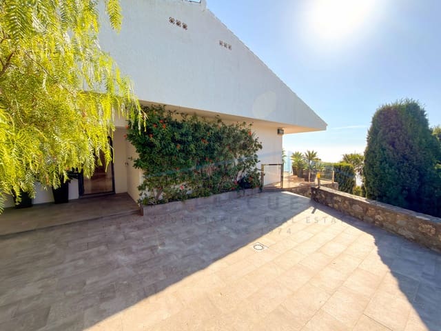 6 bedroom Villa for sale in La Herradura, Almuñécar with pool garage - € 2,380,000 (Ref: 9353818)