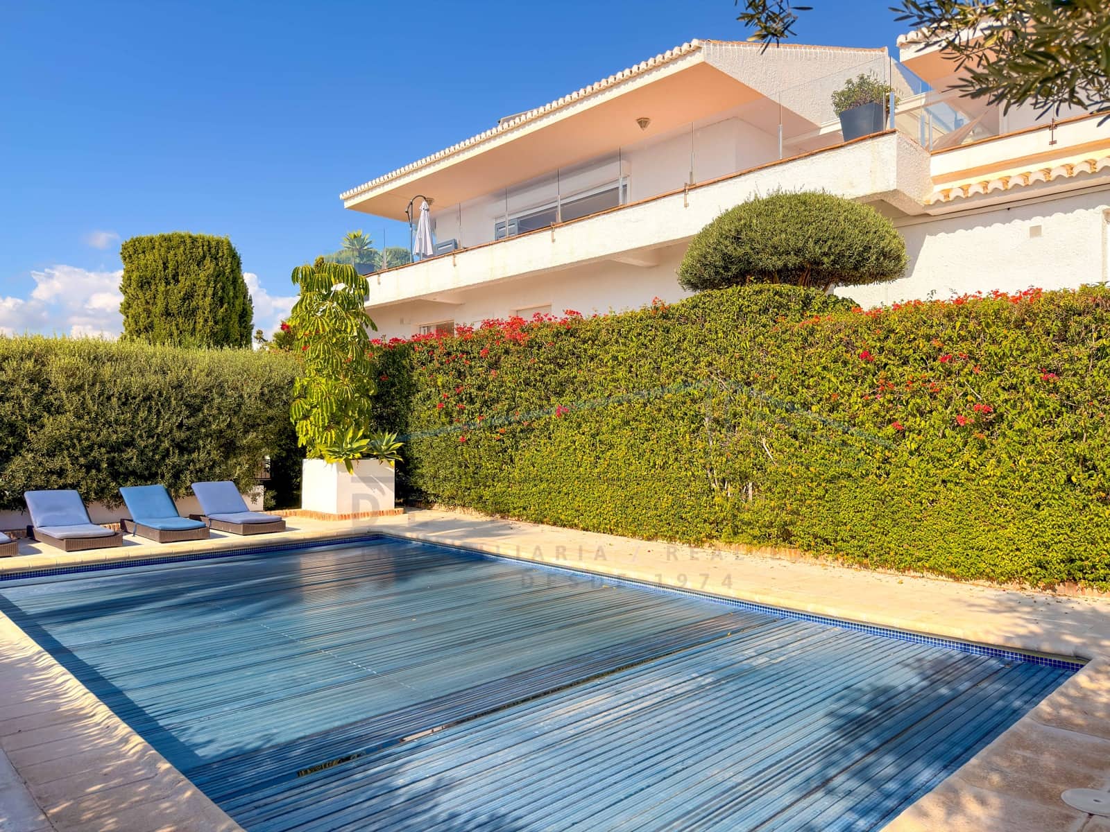 Chalet de 6 habitaciones en La Herradura en venta con piscina garaje - 2.380.000 € (Ref: 9353818)