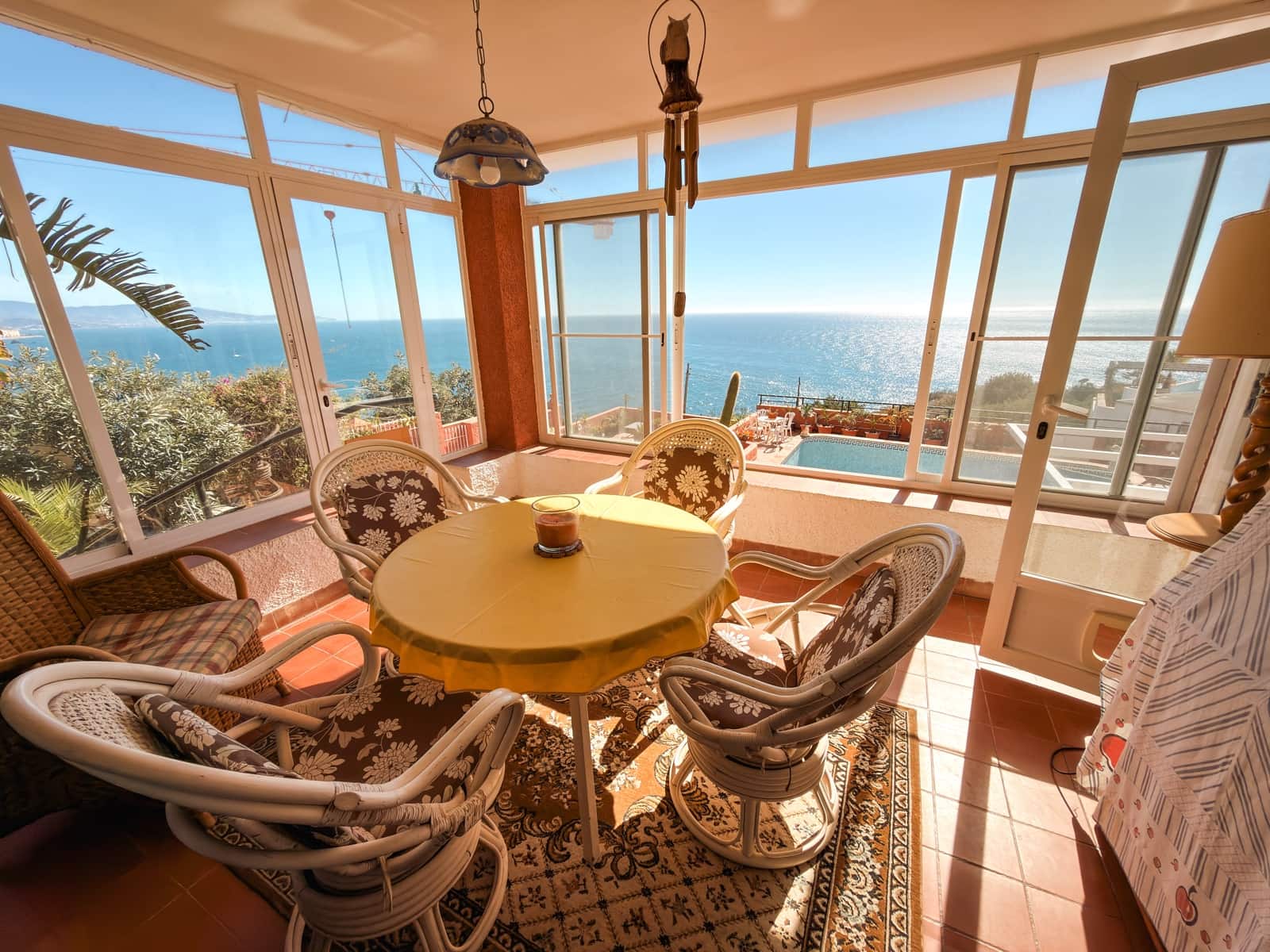 3 bedroom Villa for sale in La Herradura with pool garage - € 1,750,000 (Ref: 9372219)