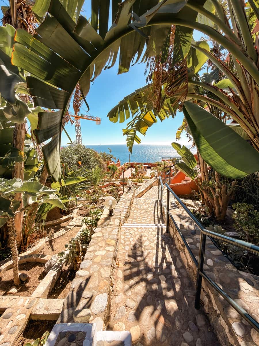 3 bedroom Villa for sale in La Herradura with pool garage - € 1,750,000 (Ref: 9372219)