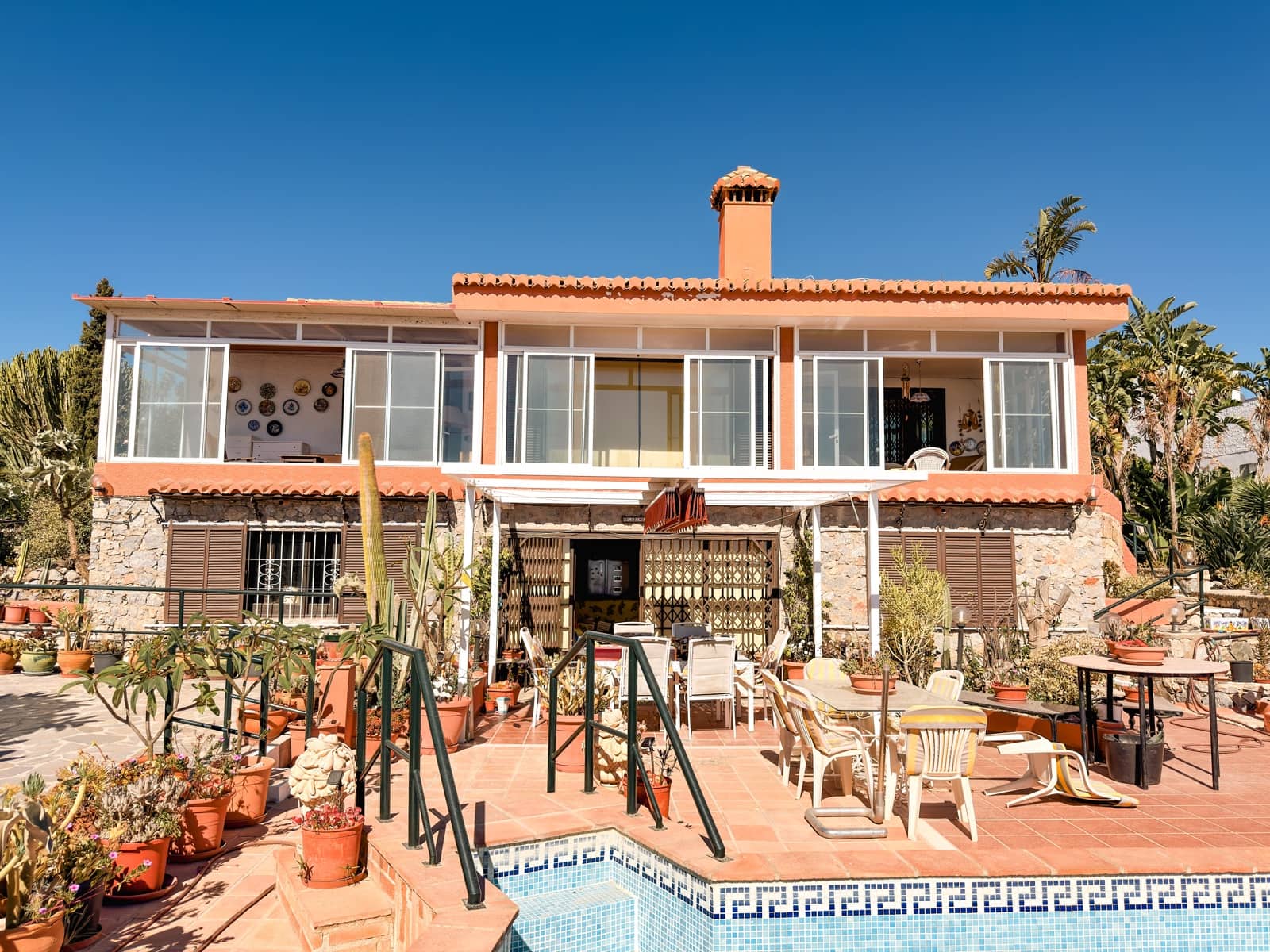3 bedroom Villa for sale in La Herradura with pool garage - € 1,750,000 (Ref: 9372219)