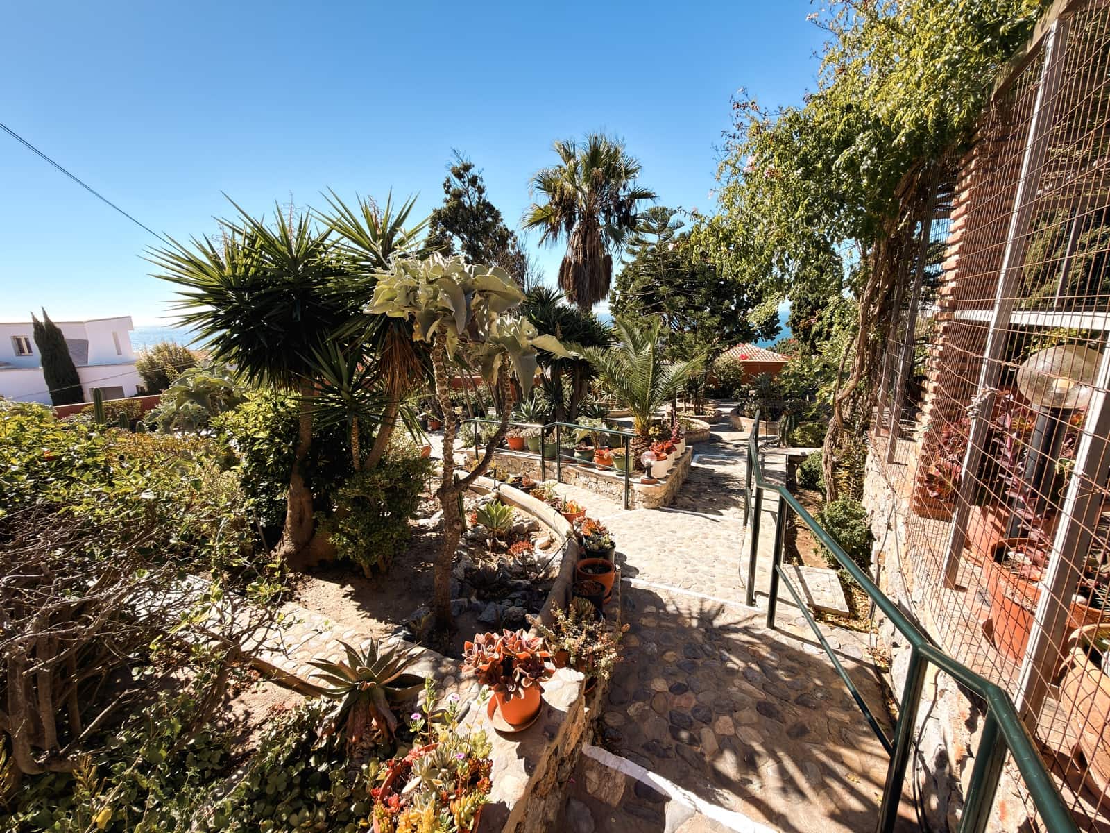 3 bedroom Villa for sale in La Herradura with pool garage - € 1,750,000 (Ref: 9372219)