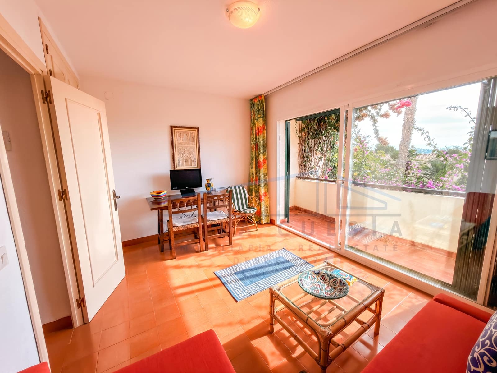 2 bedroom Apartment for sale in La Herradura with garage - € 290,000 (Ref: 9412727)