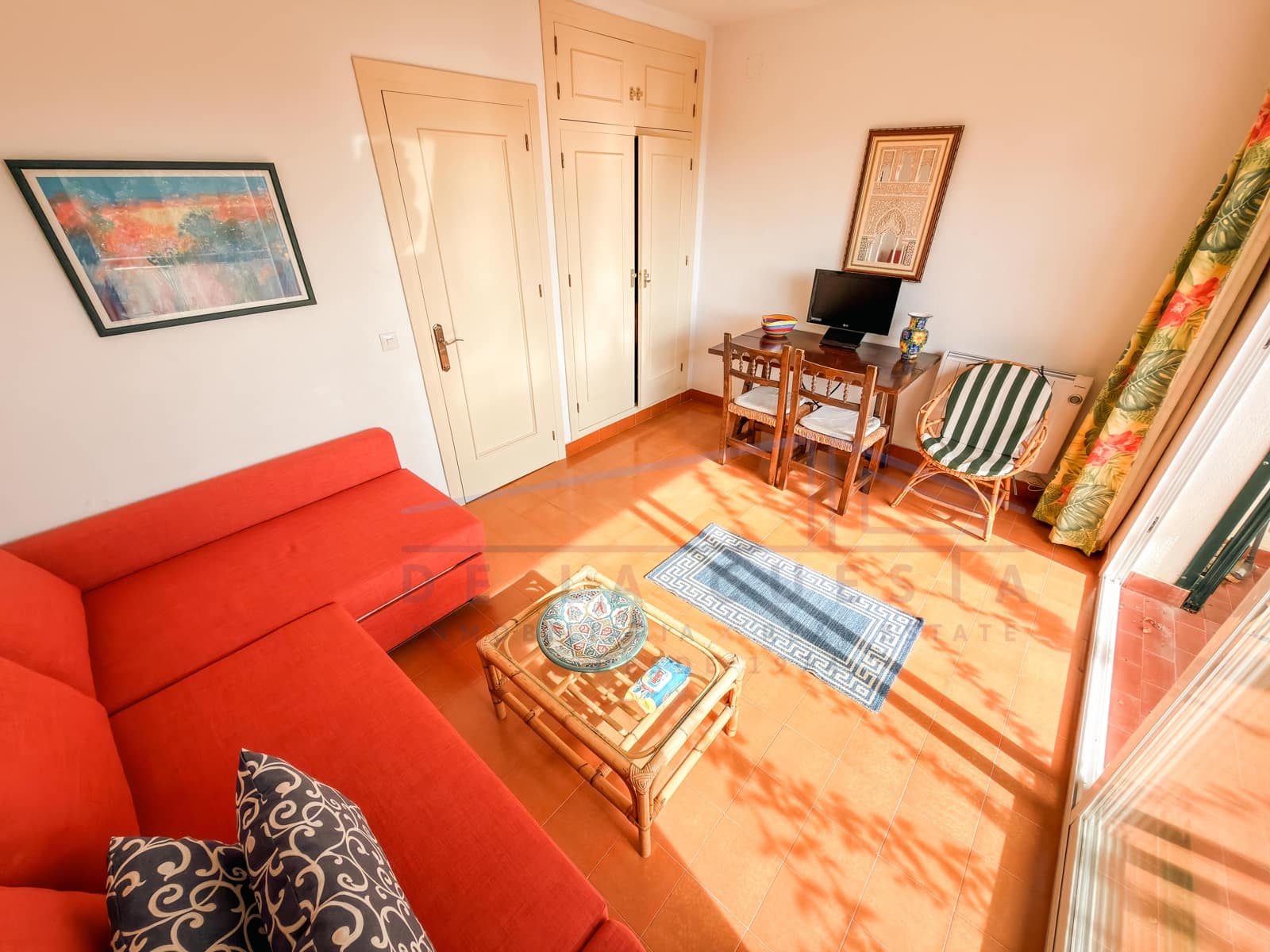 2 bedroom Apartment for sale in La Herradura with garage - € 290,000 (Ref: 9412727)