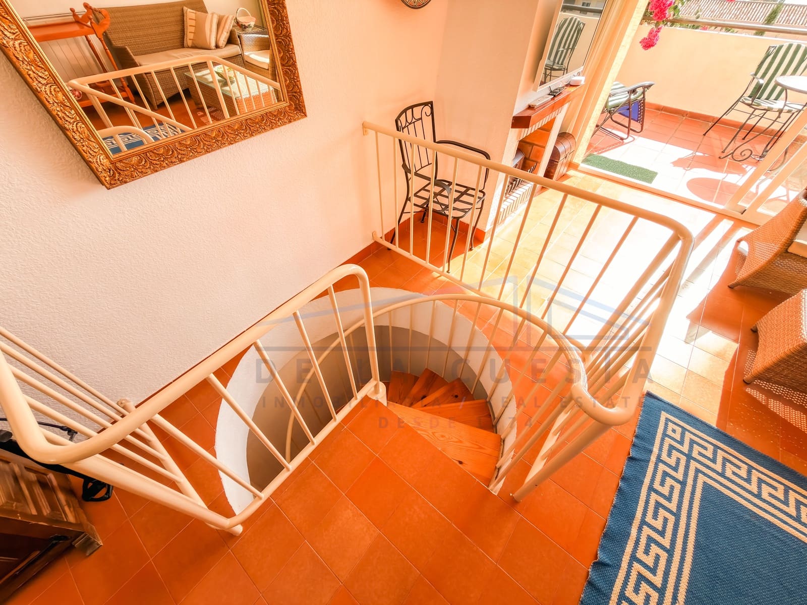 2 bedroom Apartment for sale in La Herradura with garage - € 290,000 (Ref: 9412727)