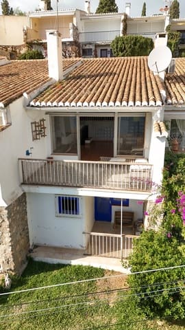 2 soveværelse Rækkehus til salg i La Herradura, Almuñécar - € 329.000 (Ref: 9446996)