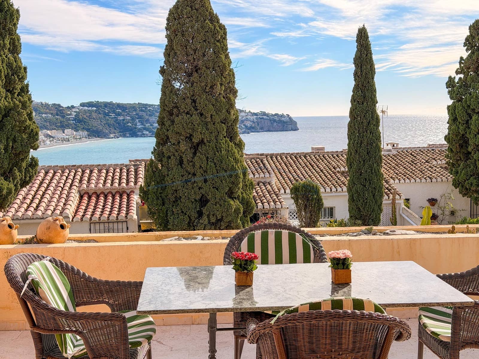 2 sypialnia Apartament na sprzedaż w La Herradura - 310 000 € (Ref: 9473277)