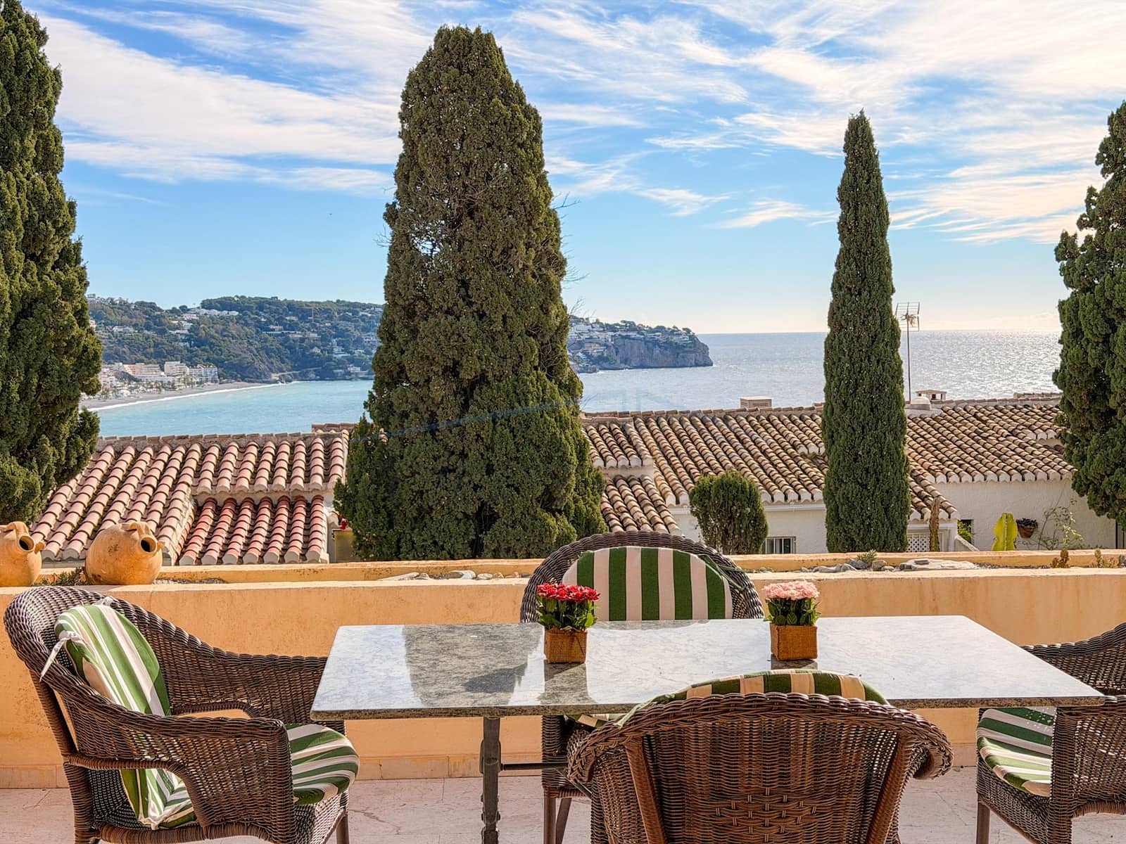 2 sypialnia Apartament na sprzedaż w La Herradura - 310 000 € (Ref: 9473277)