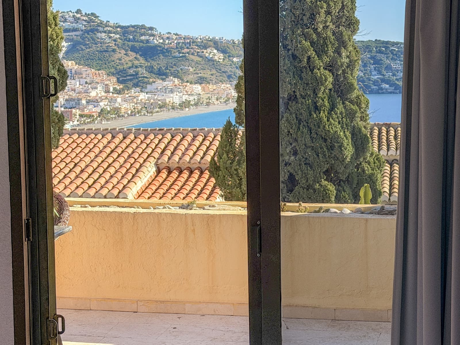 2 sypialnia Apartament na sprzedaż w La Herradura - 310 000 € (Ref: 9473277)