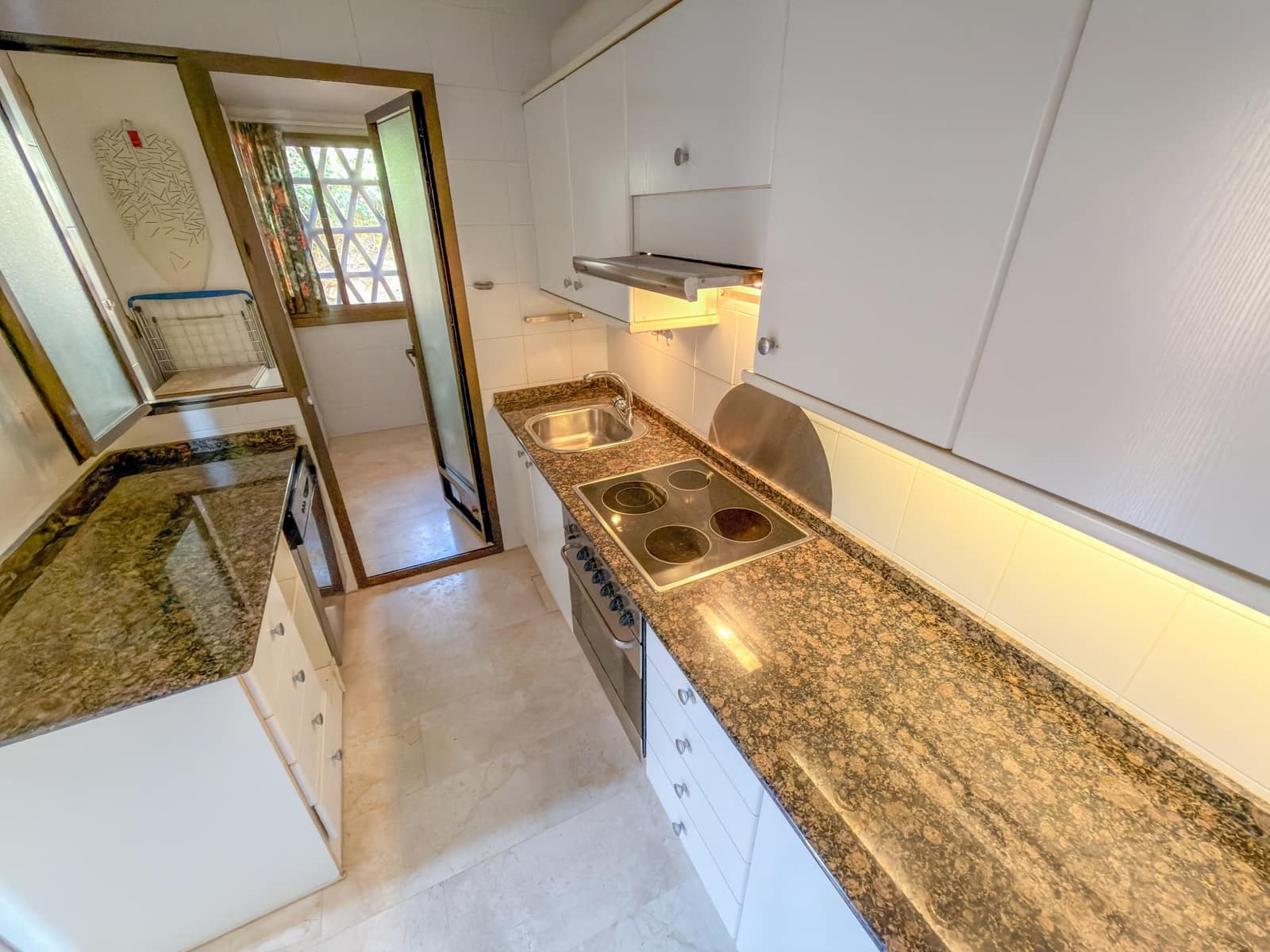 2 sypialnia Apartament na sprzedaż w La Herradura - 310 000 € (Ref: 9473277)