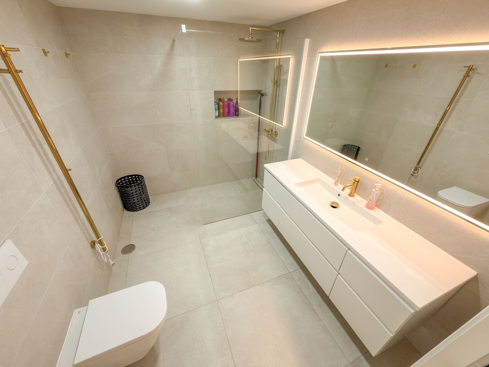 2 sovrum Strandlägenhet till salu i La Herradura - 650 000 € (Ref: 9559019)