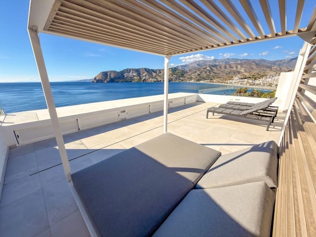 2 quarto Apartamento de Praia para venda em La Herradura, Almuñécar - 650 000 € (Ref: 9559019)