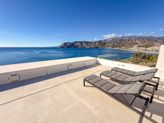 2 quarto Apartamento de Praia para venda em La Herradura, Almuñécar - 650 000 € (Ref: 9559019)