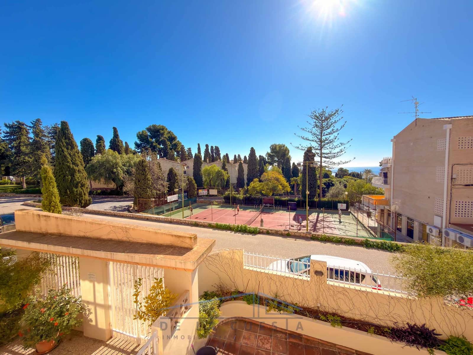 2 sovrum Lägenhet till salu i La Herradura med pool garage - 260 000 € (Ref: 9624032)