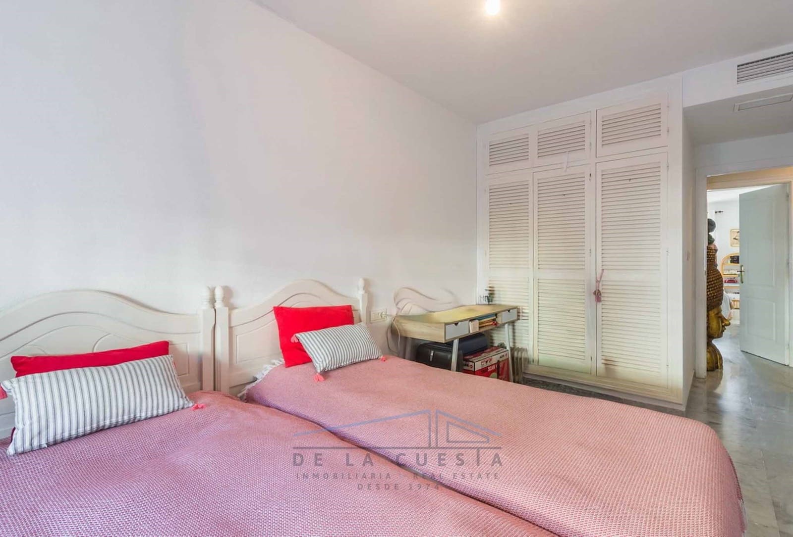 2 sypialnia Apartament na sprzedaż w La Herradura - 375 000 € (Ref: 9756373)