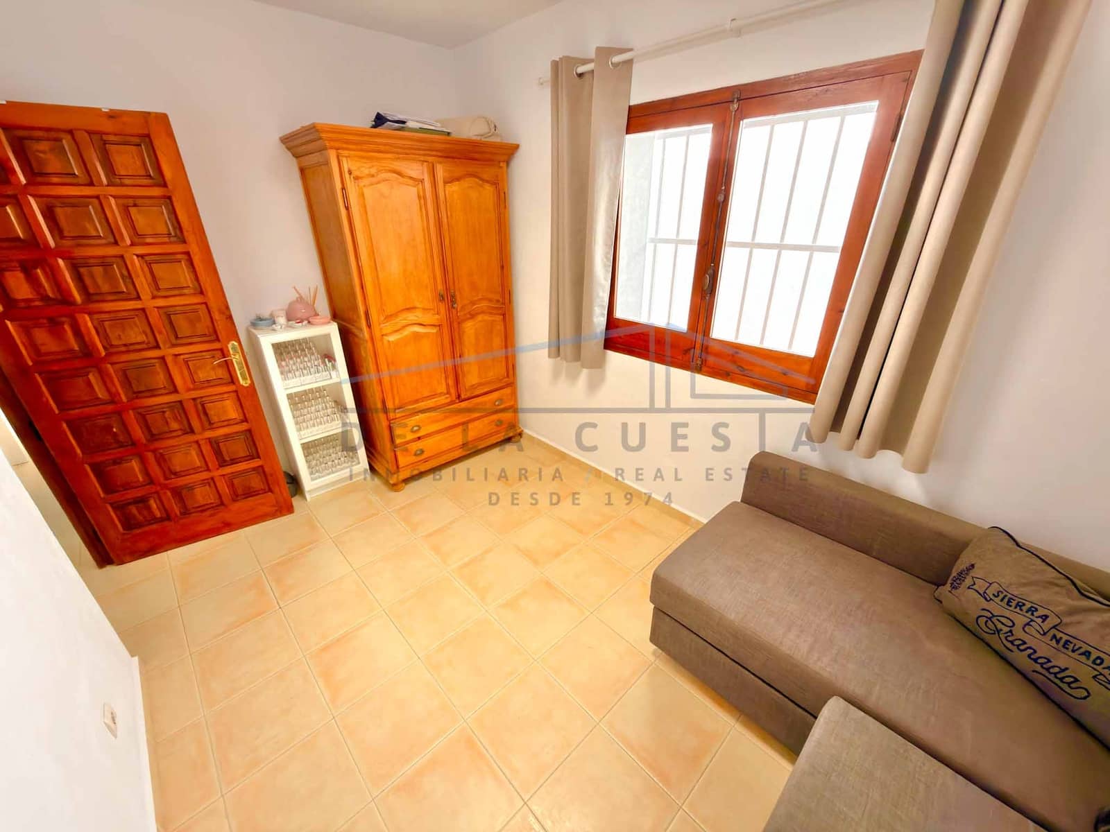 3 soveværelse Byhus til salg i La Herradura med swimmingpool garage - € 850.000 (Ref: 9795588)