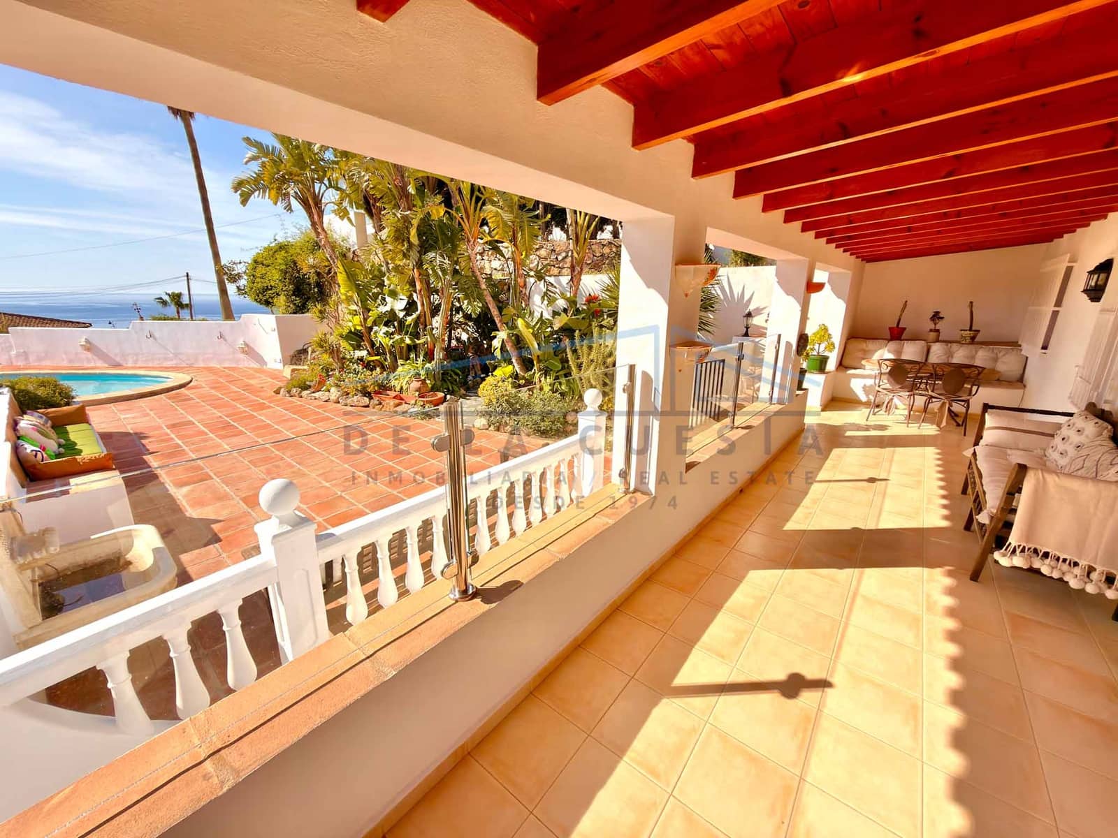 3 soveværelse Byhus til salg i La Herradura med swimmingpool garage - € 850.000 (Ref: 9795588)