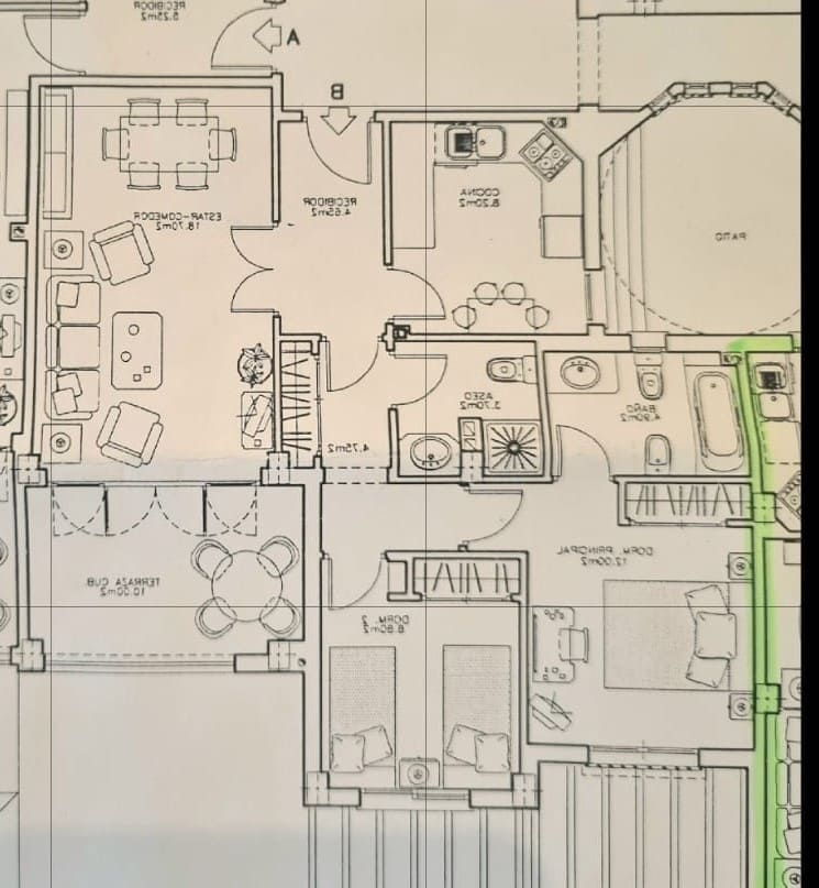 2 bedroom Beach Apartment for sale in Almunecar with pool - € 350,000 (Ref: 9827183)