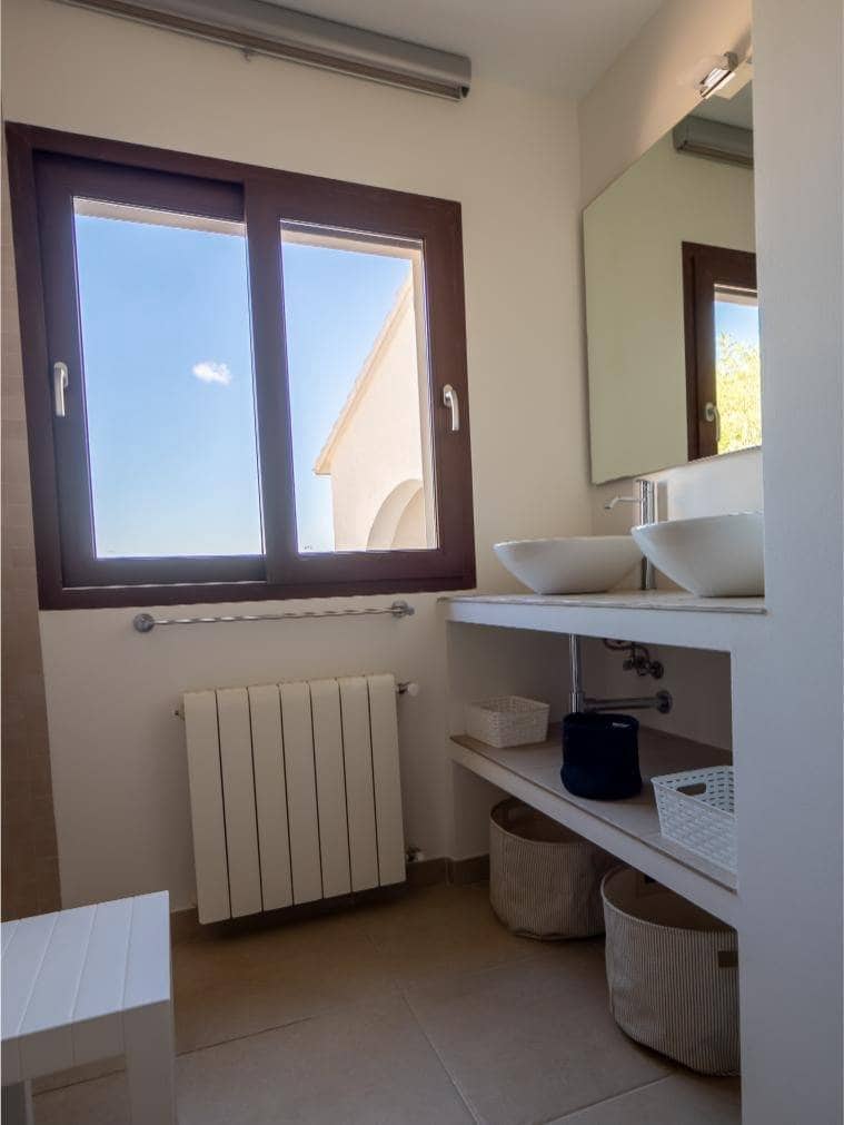 4 Zimmer Villa zu verkaufen in Benissa mit Pool Garage - 985.000 € (Ref: 10005623)