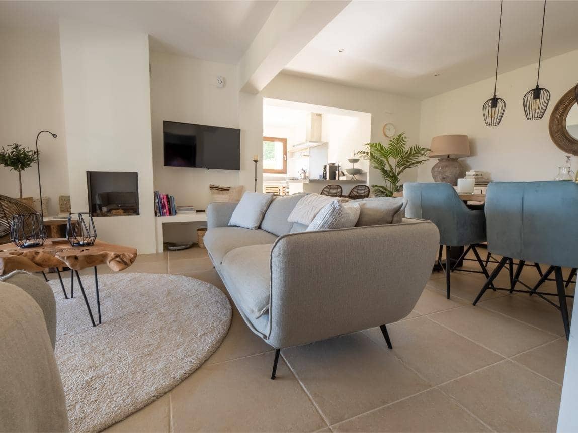 4 Zimmer Villa zu verkaufen in Benissa mit Pool Garage - 985.000 € (Ref: 10005623)