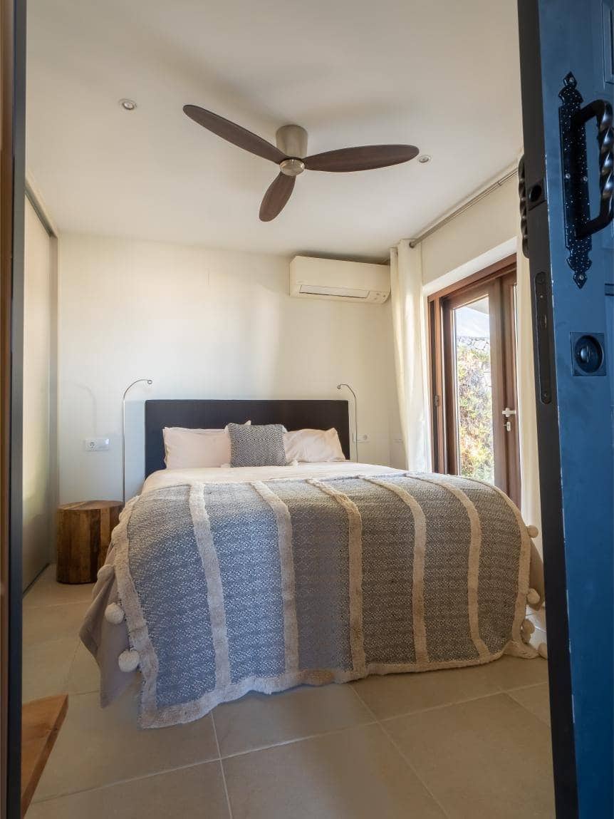 4 Zimmer Villa zu verkaufen in Benissa mit Pool Garage - 985.000 € (Ref: 10005623)