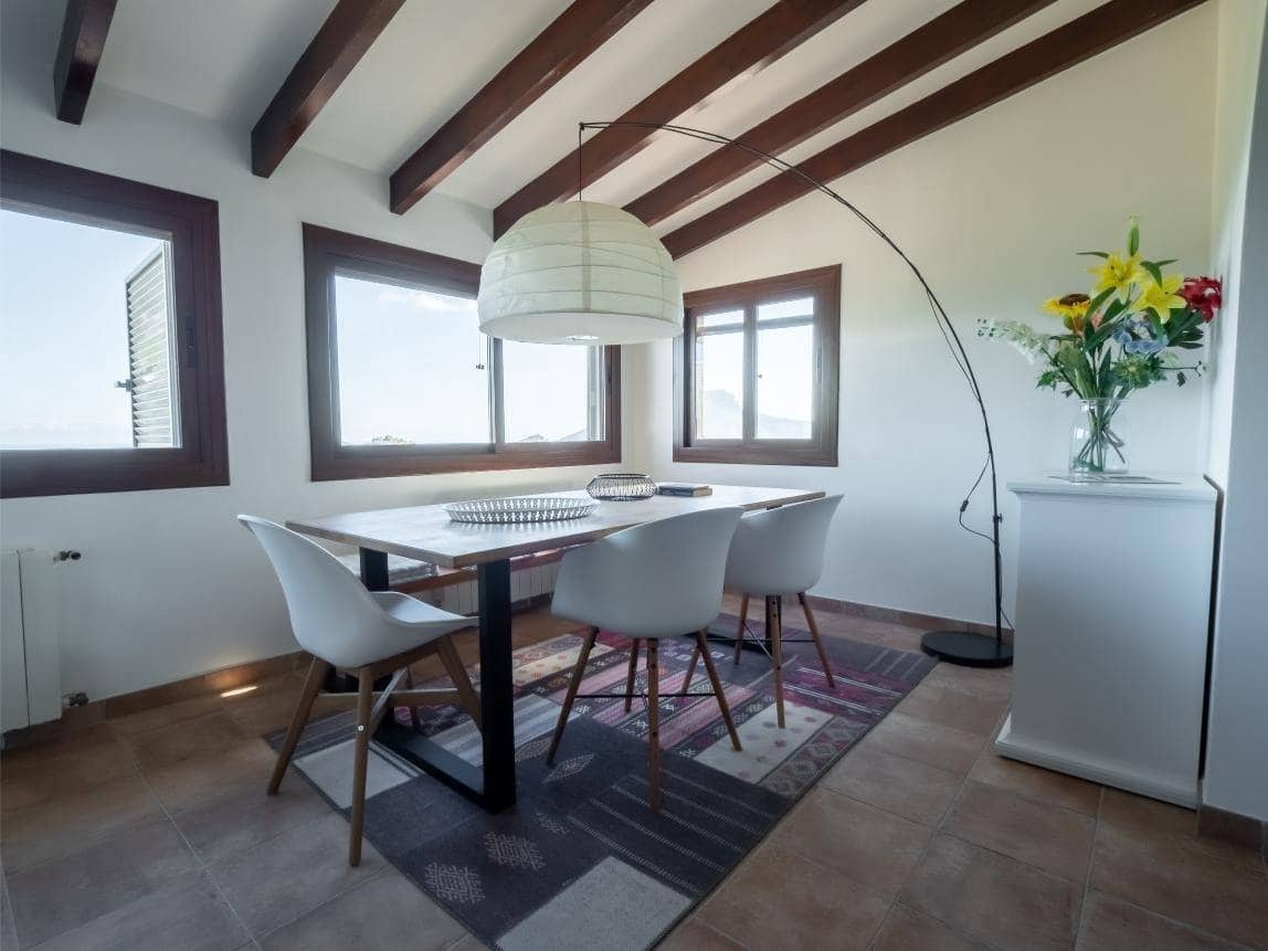 4 Zimmer Villa zu verkaufen in Benissa mit Pool Garage - 985.000 € (Ref: 10005623)