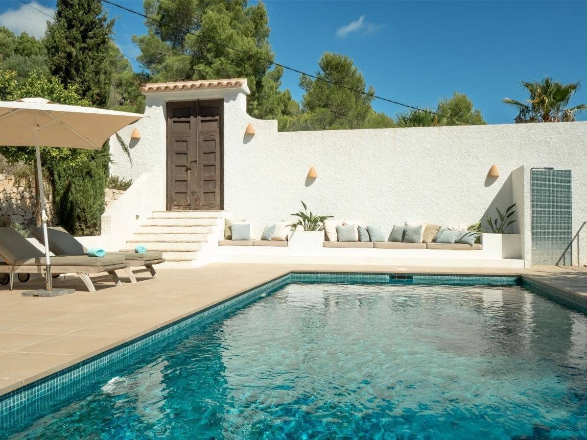 4 Zimmer Villa zu verkaufen in Benissa mit Pool Garage - 985.000 € (Ref: 10005623)