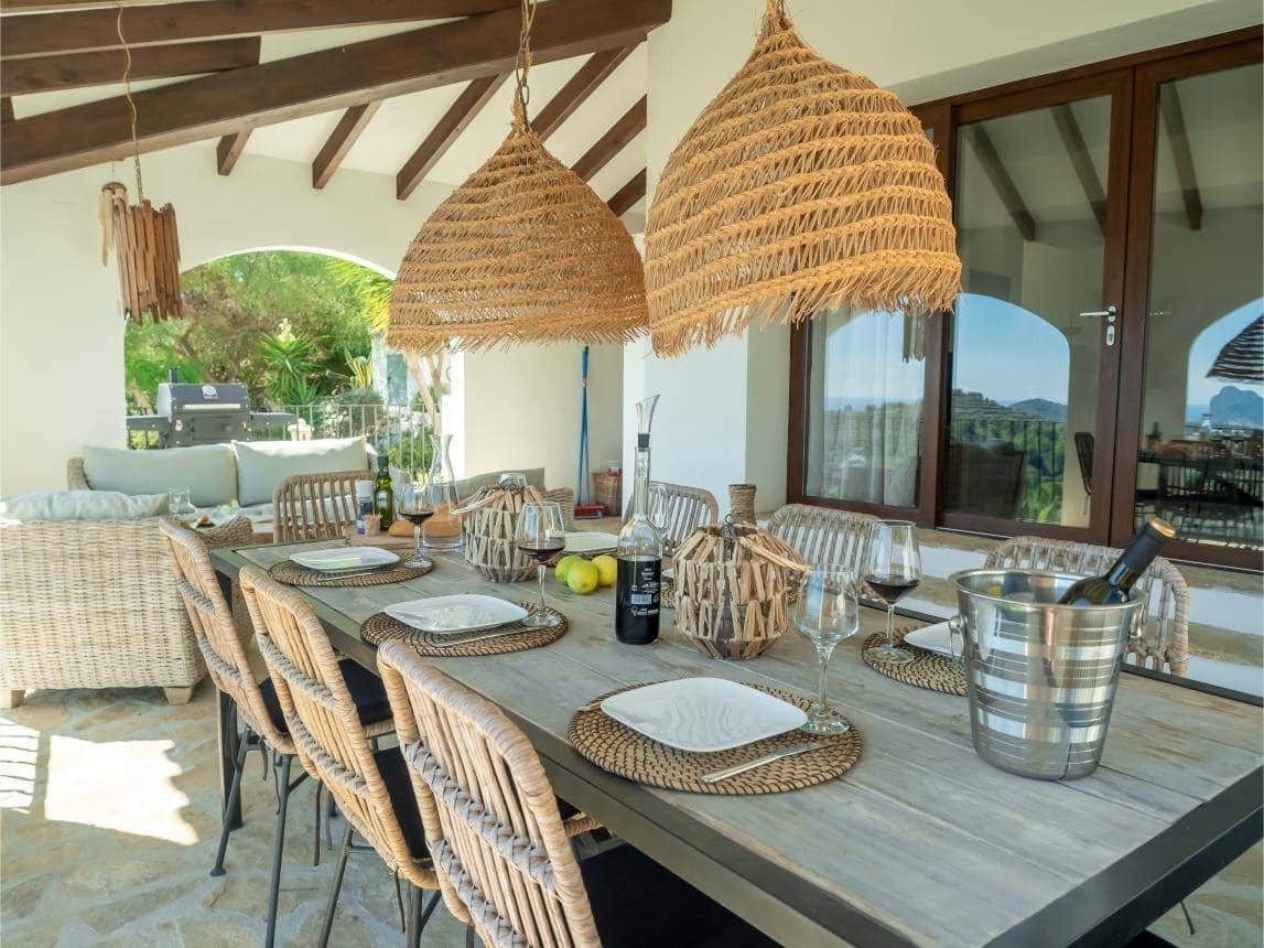 4 Zimmer Villa zu verkaufen in Benissa mit Pool Garage - 985.000 € (Ref: 10005623)