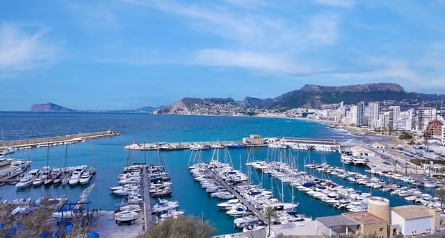 5 Zimmer Villa zu verkaufen in Calpe / Calp mit Pool Garage - 1.620.000 € (Ref: 10013349)