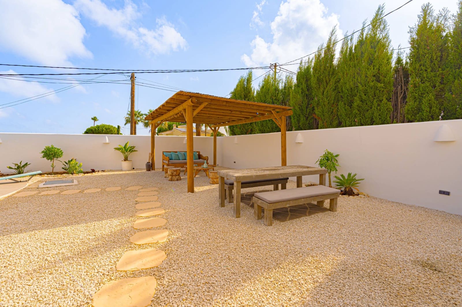 6 soveværelse Villa til salg i Arenal med swimmingpool garage - € 1.250.000 (Ref: 10024142)